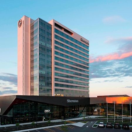 Sheraton Saint-Hyacinthe Hotel Екстериор снимка