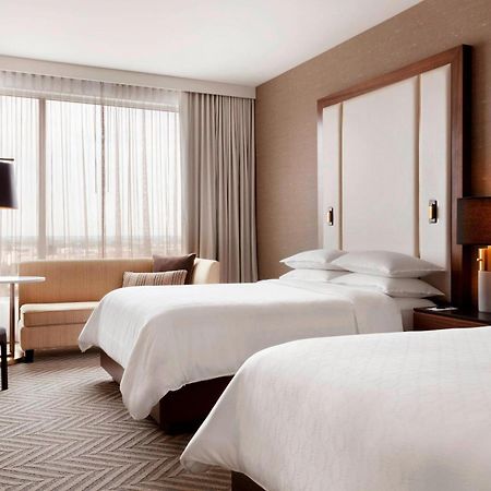 Sheraton Saint-Hyacinthe Hotel Екстериор снимка